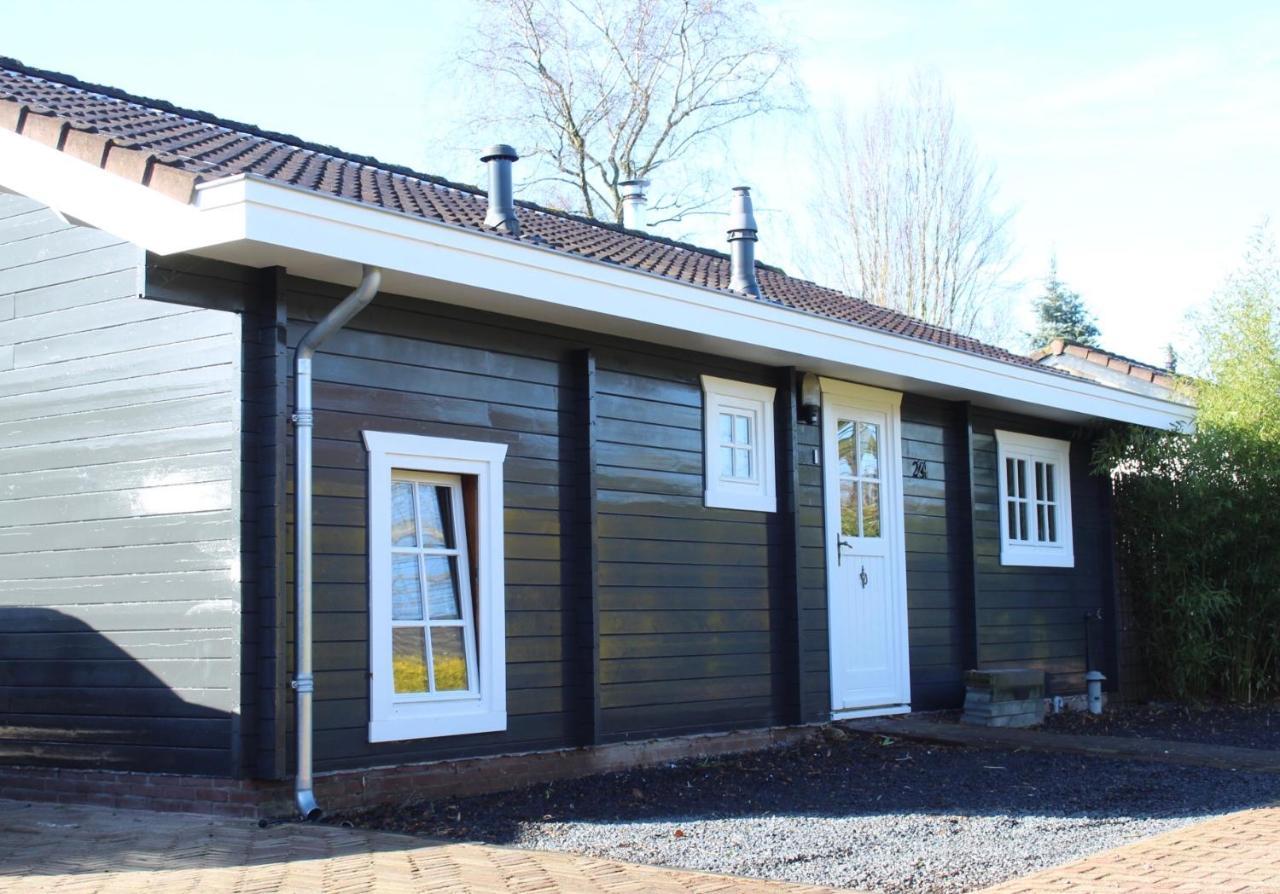 De Genten 1, Vakantiewoning Met Jacuzzi 에르멜로 외부 사진